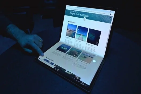 Featured image for Samsung, Intel, and Microsoft To Jointly Work On Foldable Laptops