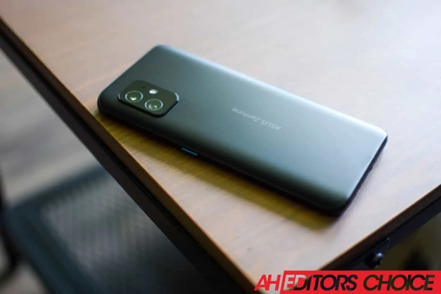 Featured image for ASUS Zenfone 8 Review: The Best Compact Android Smartphone Yet!