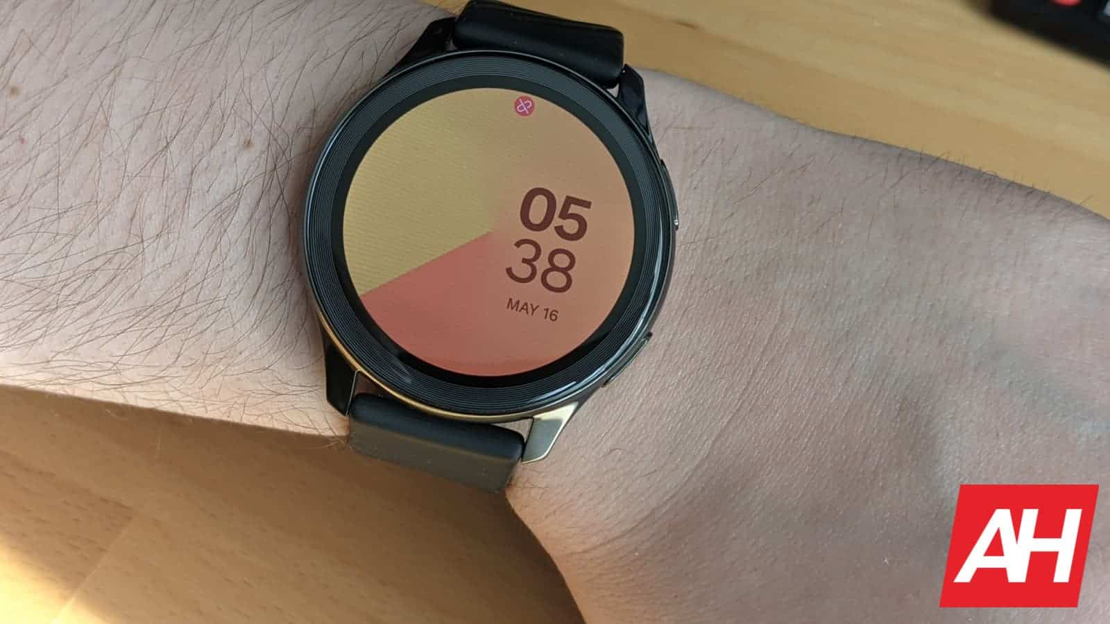 OnePlus Watch Review 1