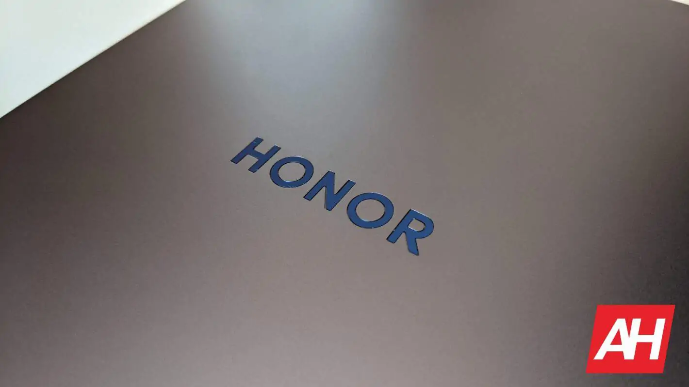 Featured image for HONOR May Announce An 8-Inch Foldable With A BOE Display