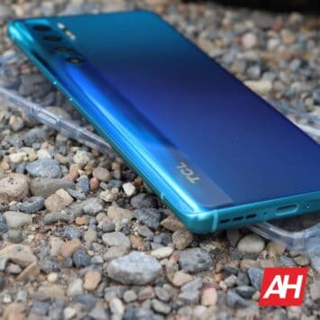 01 4 TCL 20 Pro 5G review hardware DG AH 2021