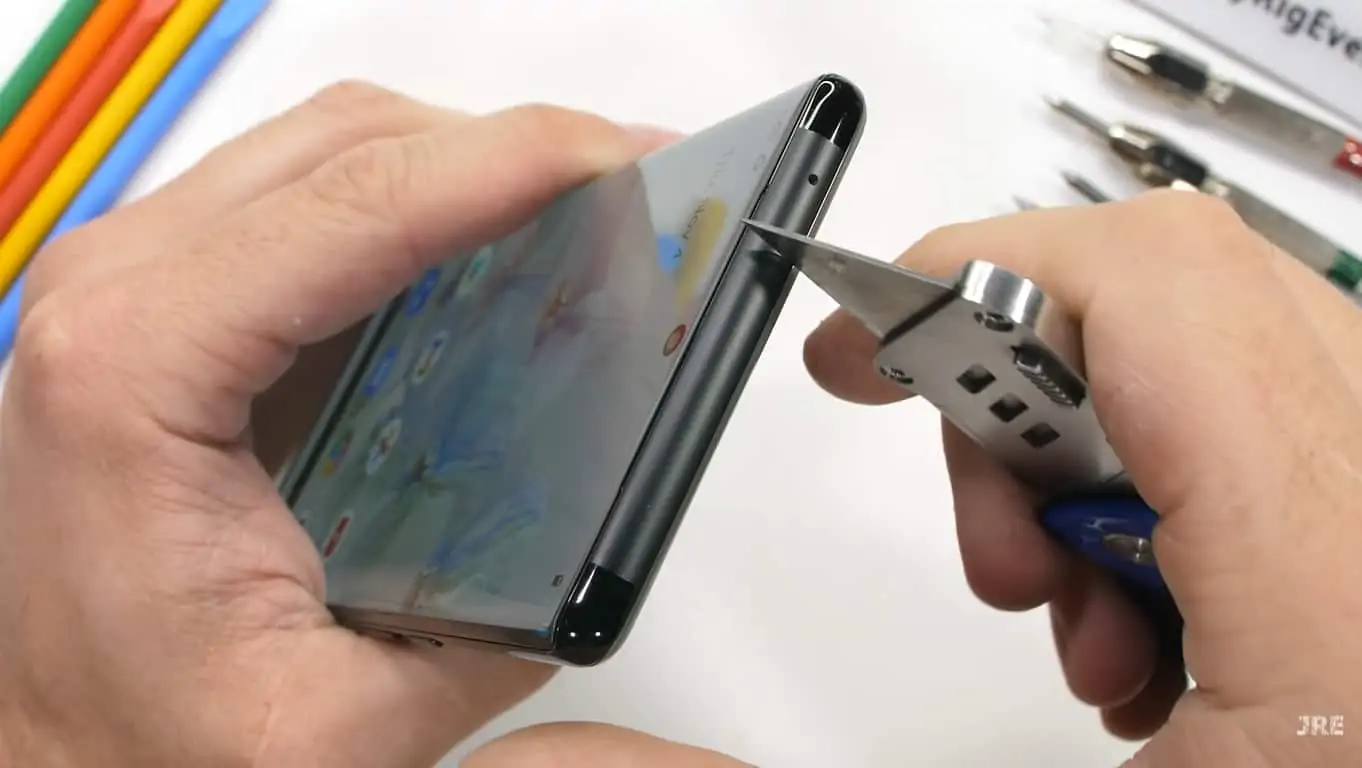 Featured image for Pixel 6 Pro Durability Test Reveals A Weird Plastic Rail Up Top