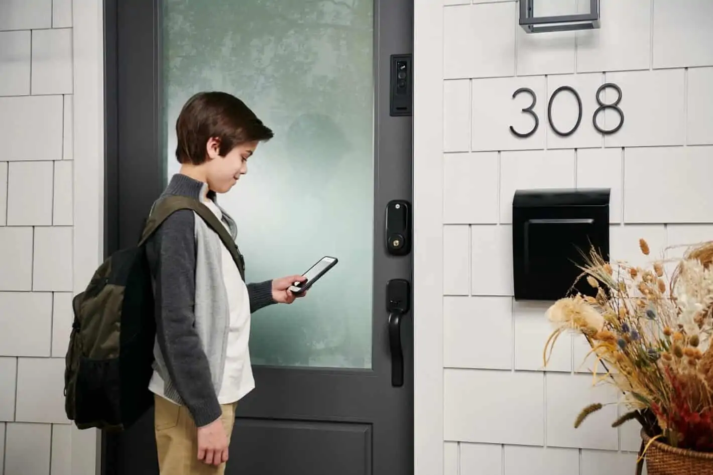 Featured image for Masonite M-Pwr Smart Door Could Be The Start Of The Next IoT Trend