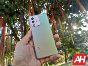 Vivo V23 Pro Review SA AH 09