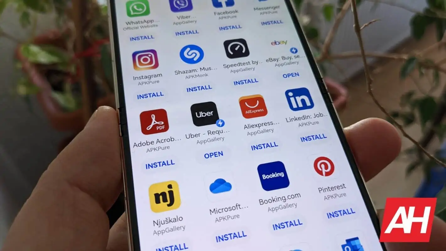 Featured image for How To Download Apps On Huawei Phones Without Google Play Store