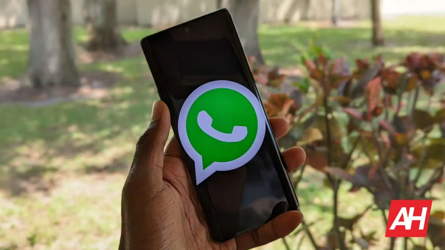 Featured image for WhatsApp is looking to deliver cross-platform messaging