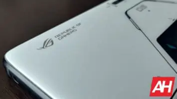ASUS ROG Phone 6 Pro Review 1