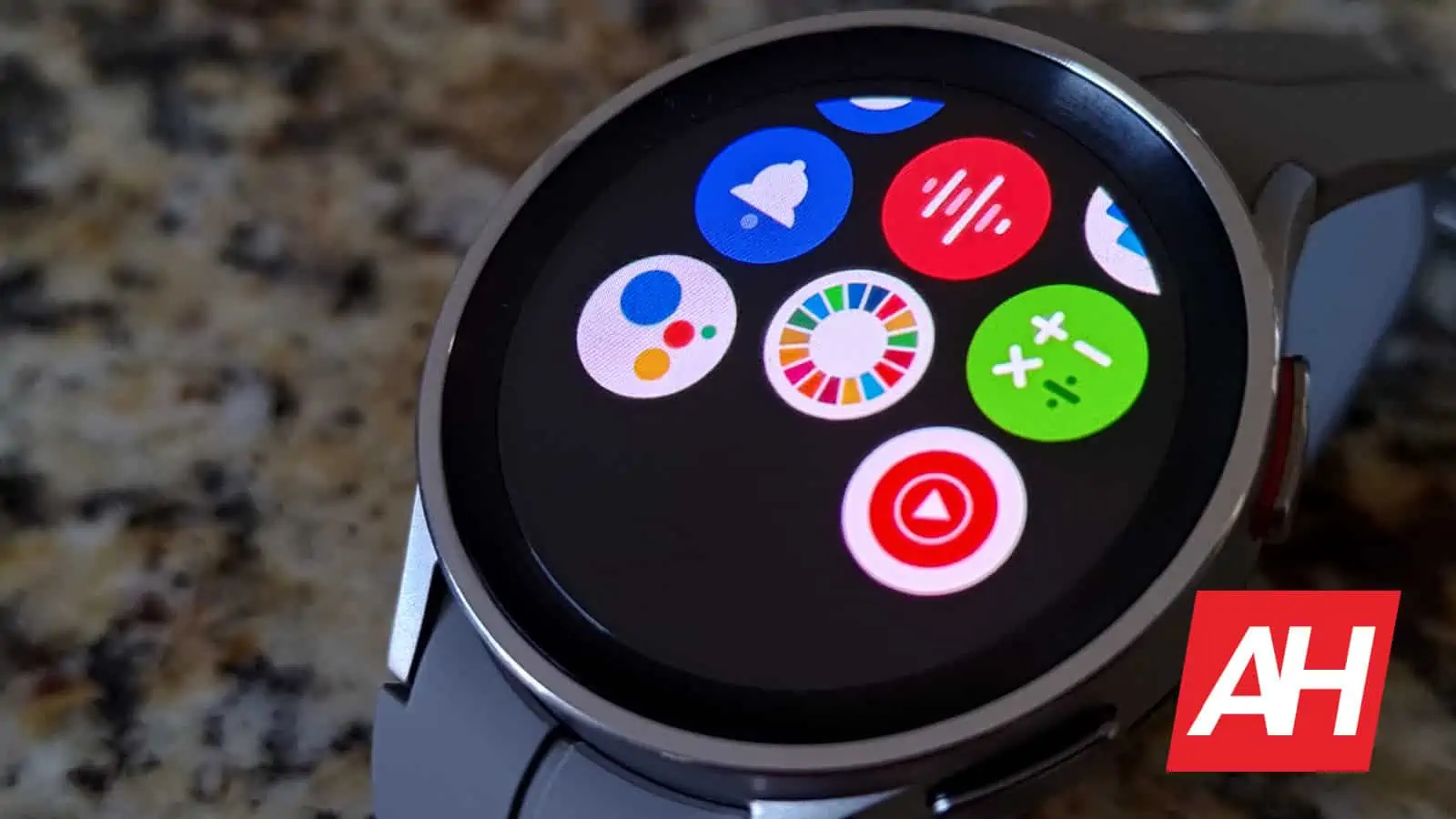 Galaxy Watch 5 Pro Google Assistant