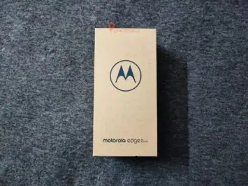 Motorola Edge 30 Fusion retail box leak 3