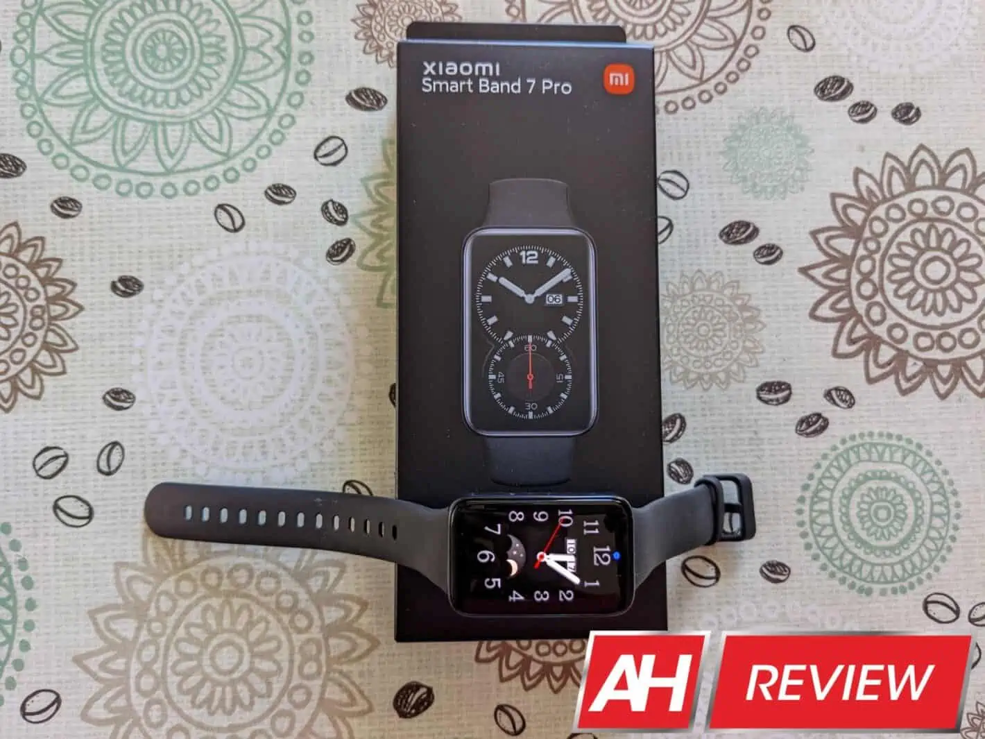 Featured image for Xiaomi Smart Band 7 Pro Review: Bigger, Better, And Bolder