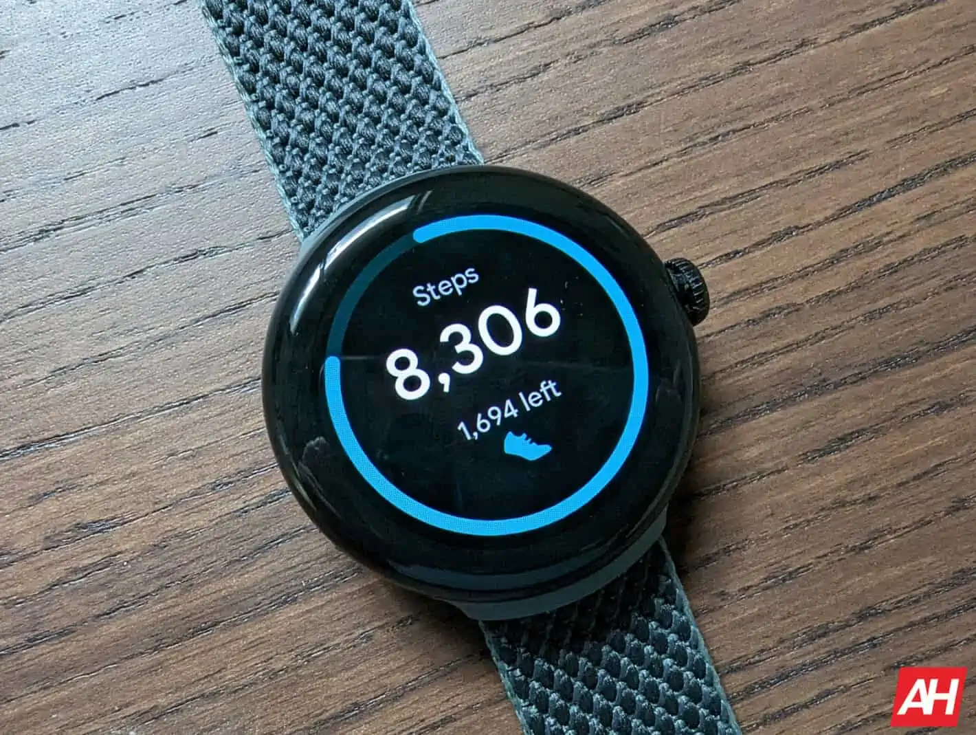 Featured image for Pixel Watch is also getting Google's July 2023 update
