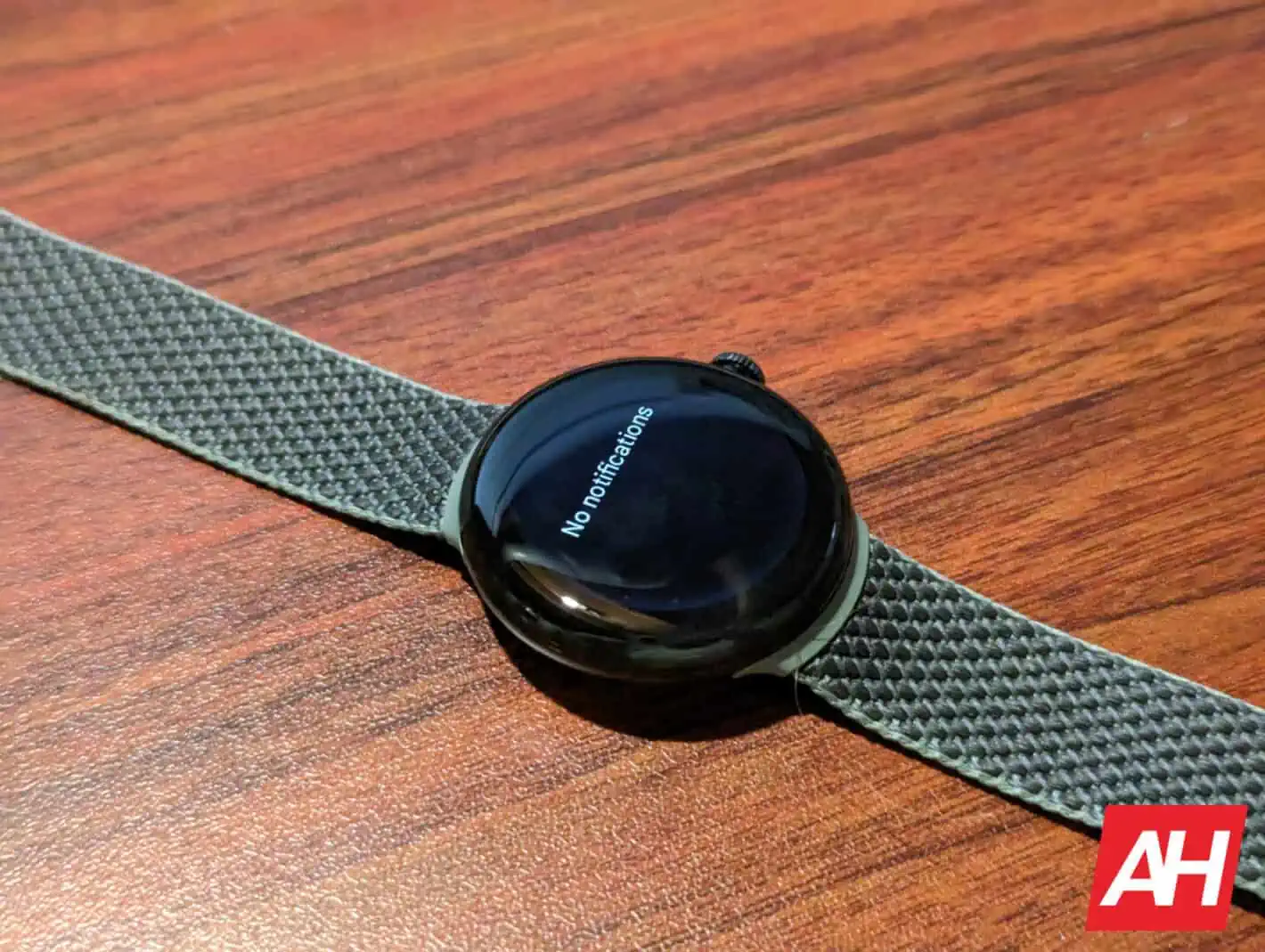 Featured image for Google Pixel Watch rear plate is randomly falling off