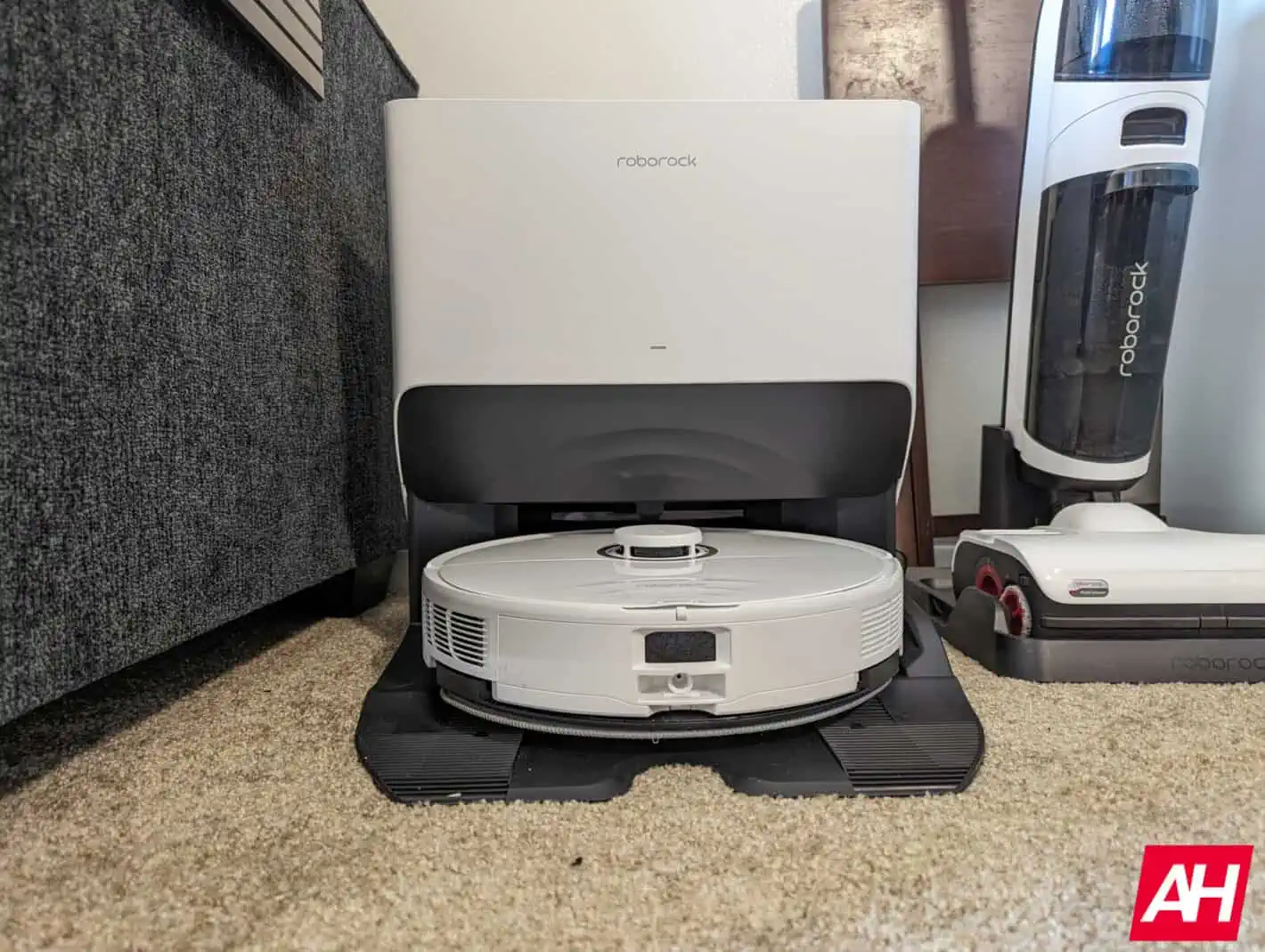 Featured image for Best Roborock Robot Vacuums – May 2023