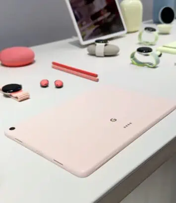 Google Pixel Tablet Coral Color 1