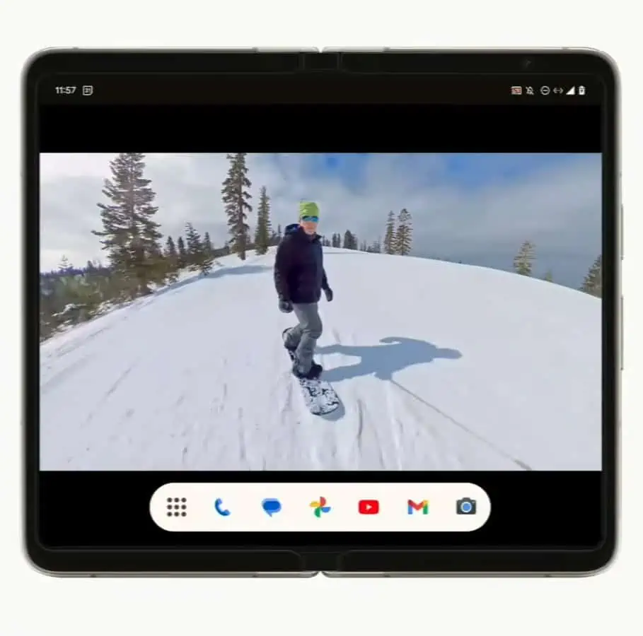 Google Pixel Fold Android taskbar 2 Google IO 2023