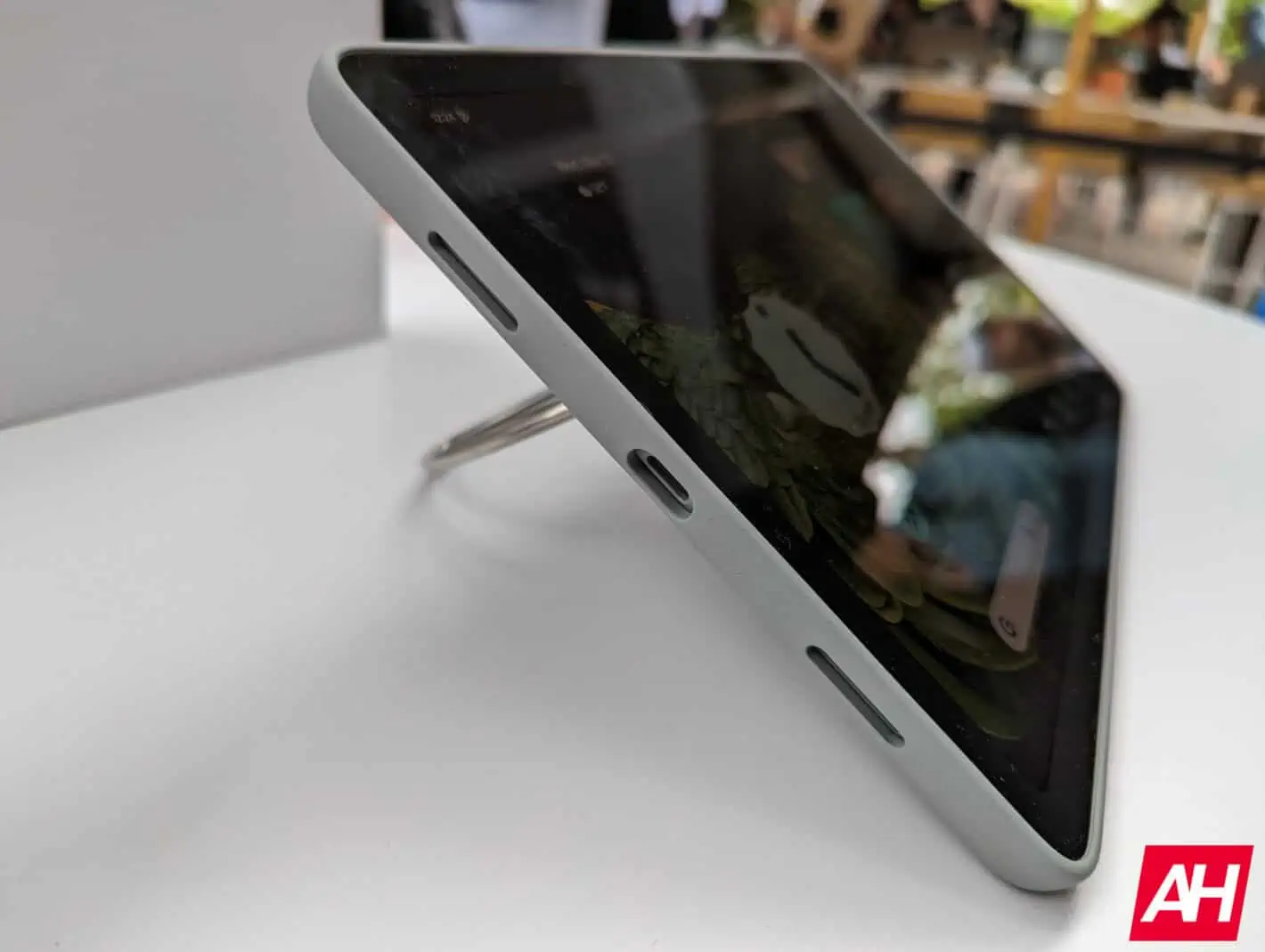 Featured image for The Pixel Tablet might get more accessories afterall