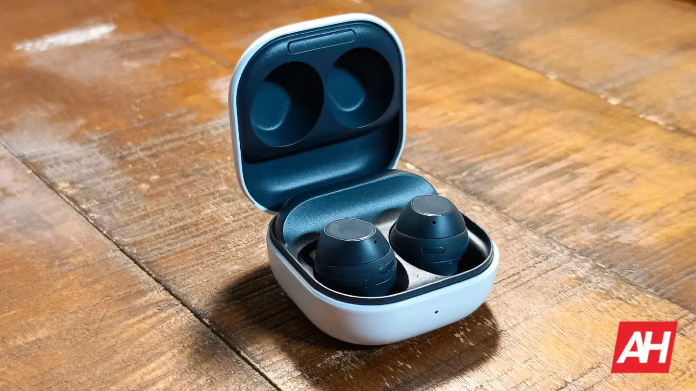 Featured image for Galaxy Buds 3 could launch alongside Buds 3 Pro later this year