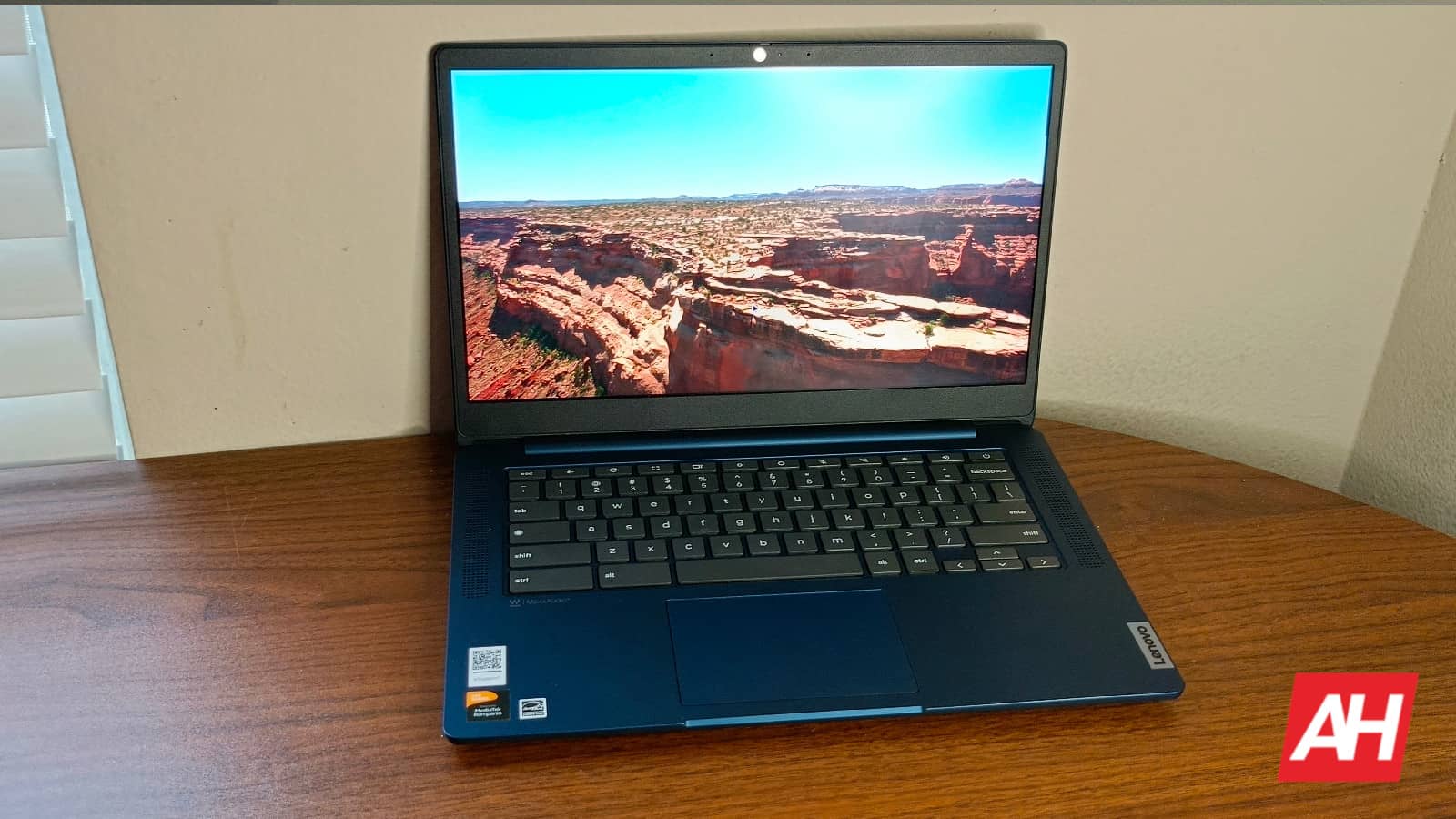 Lenovo Slim 3 5