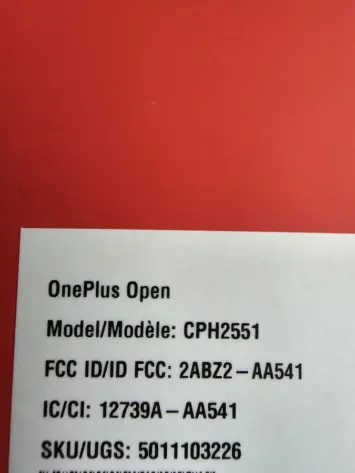 OnePlus Open retail box leak image 4