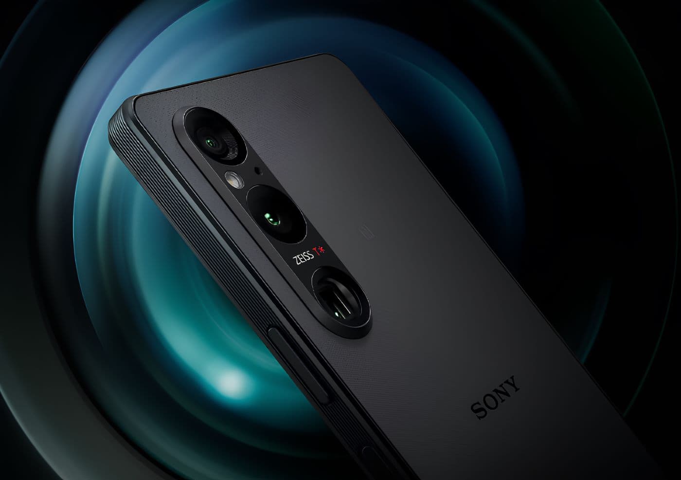 Featured image for Sony Xperia 1 VI’s leaked dimensions suggest a shorter, wider design