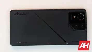 AH ROG Phone 8 Pro Edition Review (15)