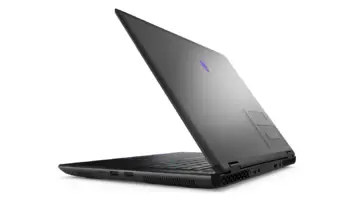 Alienware m16 R2 (4)