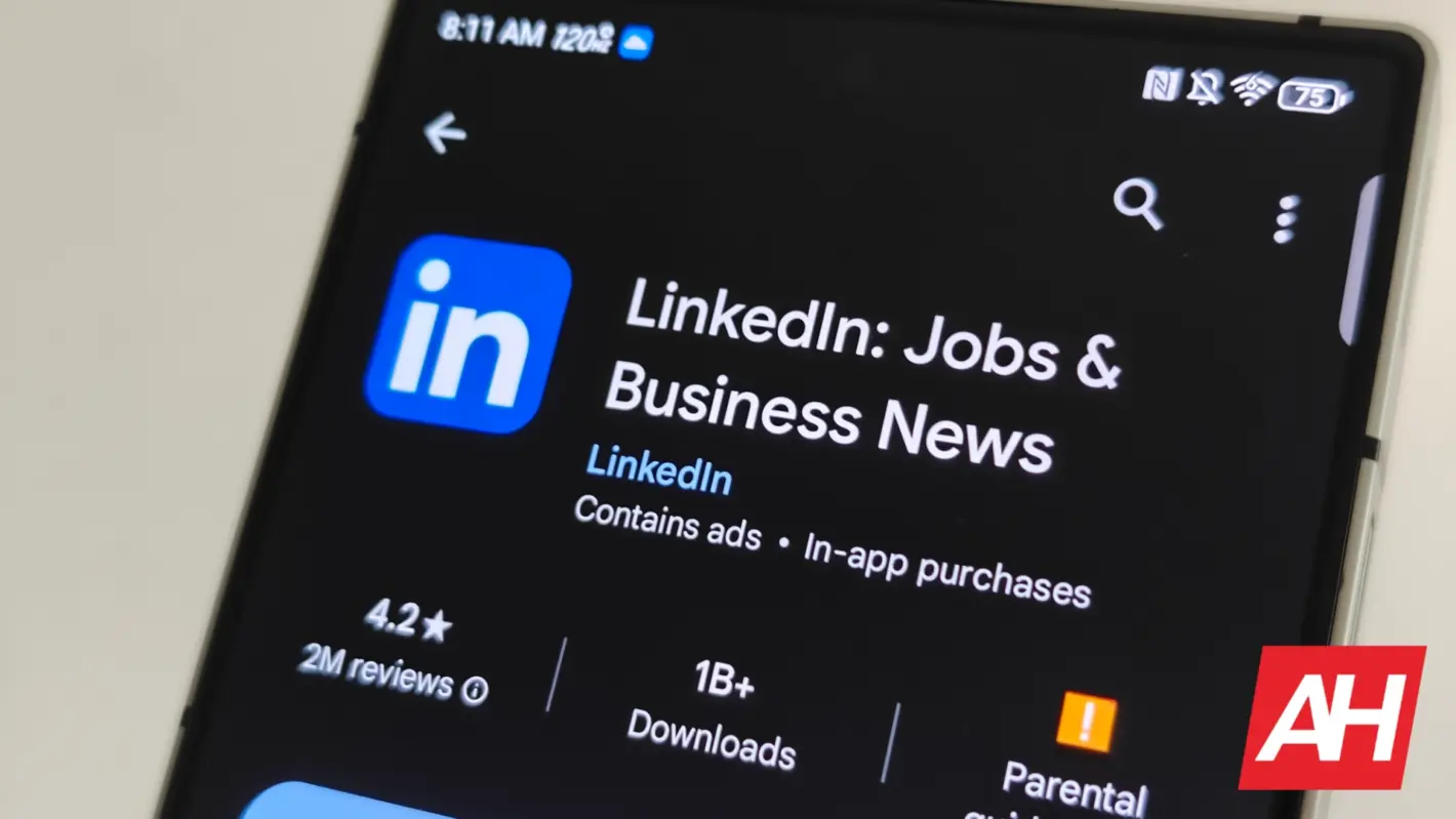 Featured image for LinkedIn sued for allegedly sharing user DMs for AI training