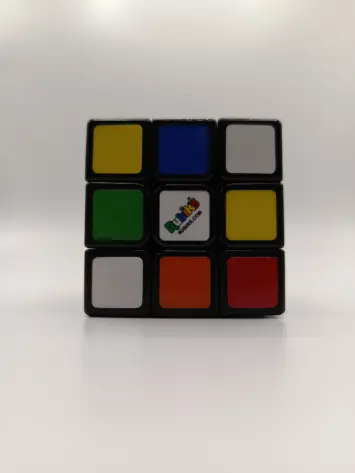 Xiaomi Redmi Note 13 5G Rubiks cube