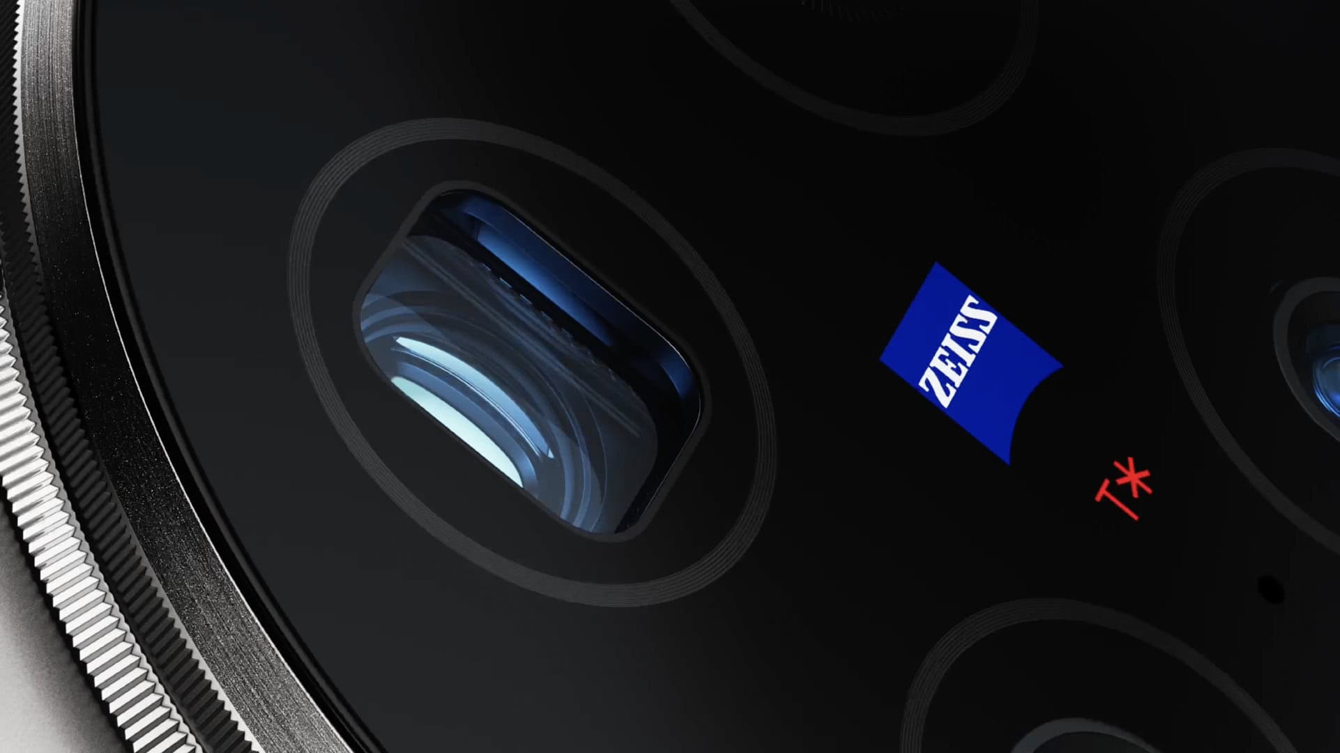 First official Vivo X100 Ultra image