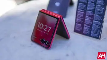 Motorola Razr AM AH 02