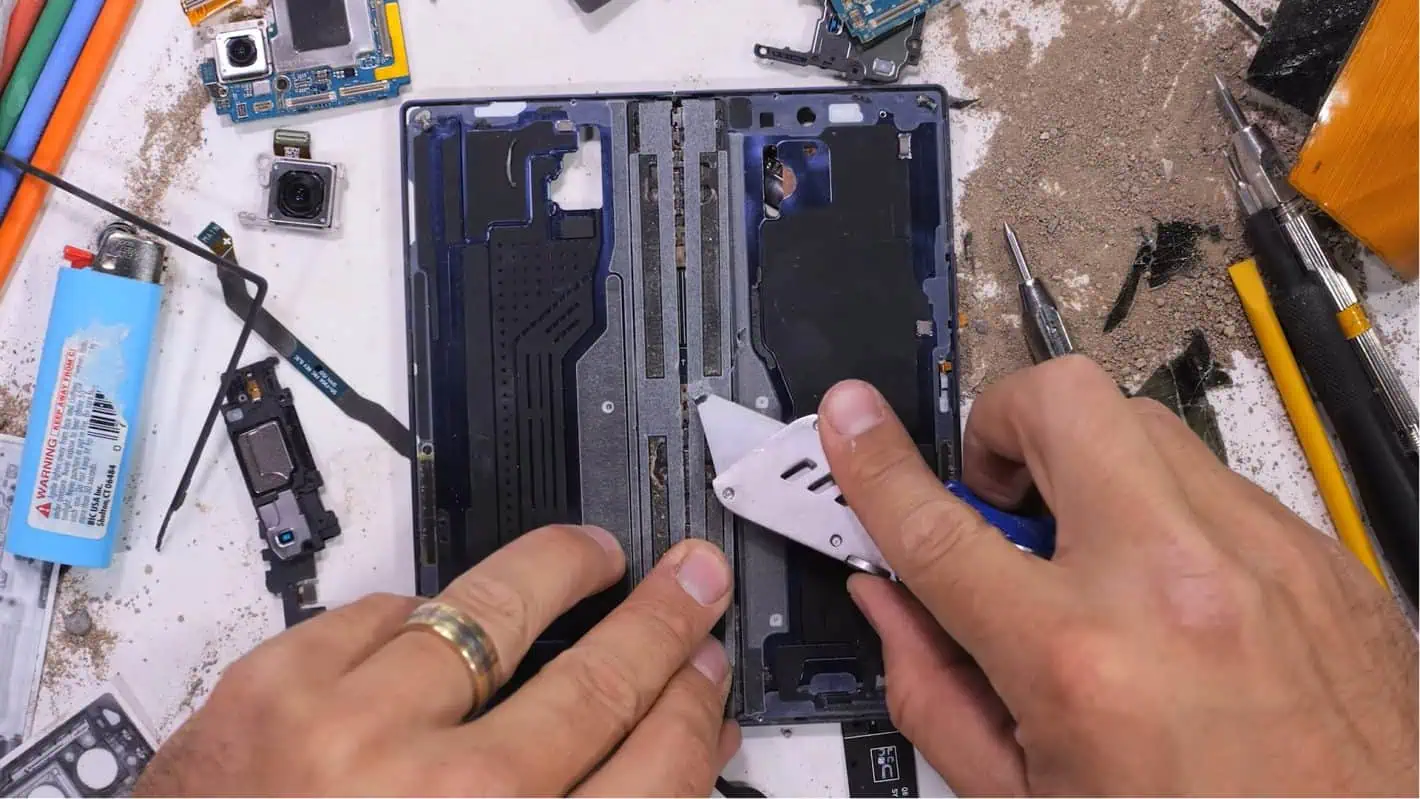 Featured image for Galaxy Z Fold 6 durability test reveals something about this year's hinge