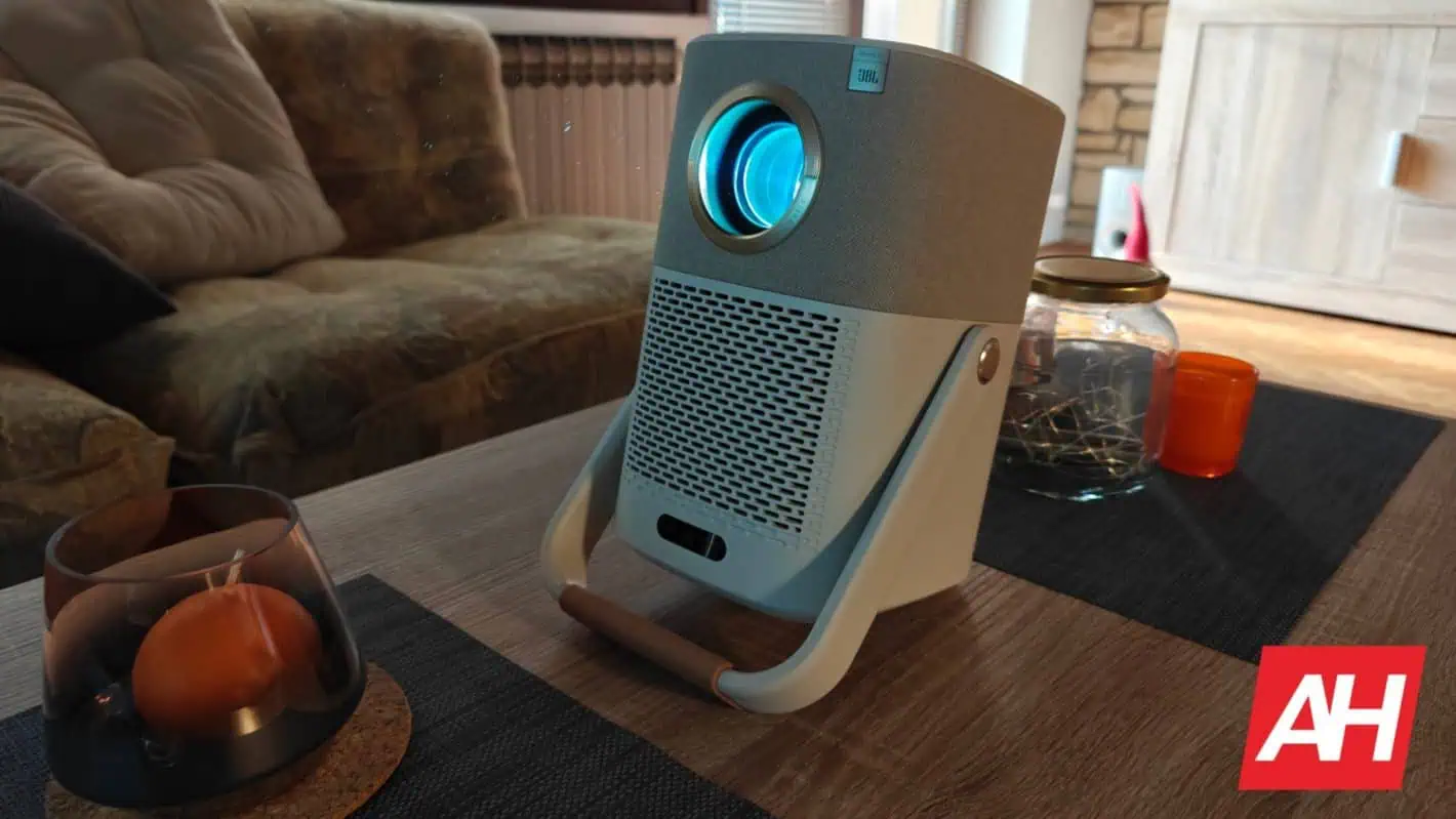 Featured image for Yaber T2 Plus Review: Good portable projector on a budget