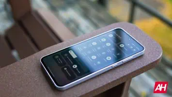 Samsung Galaxy S24 FE AM AH 07