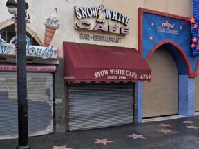 Snow White Cafe