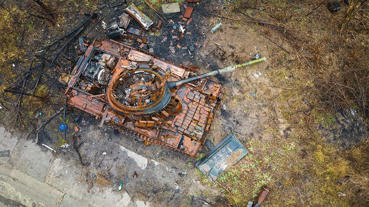 A destroyed Russian T-80 tank in the Donbas regoin, Ukraine