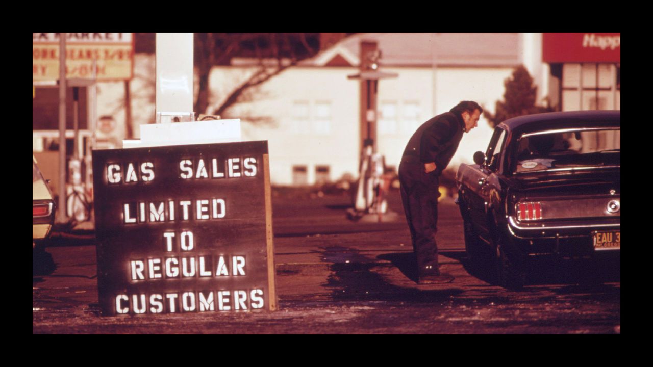 Regulated gas sales during the 1974 oil crisis