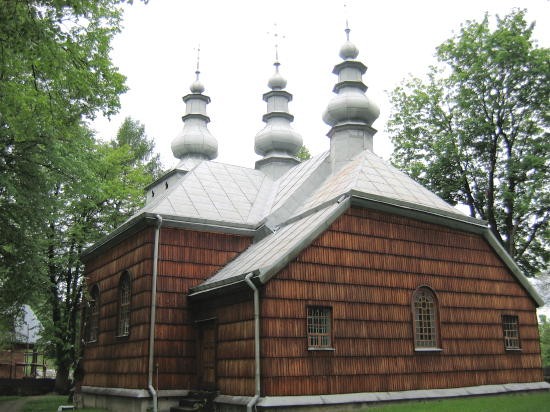 Image - A Greek-Catholic church in the village of Losie in the Lemko region.