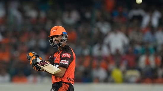 Sunrisers Hyderabad's Washington Sundar plays a shot during the Indian Premier League (IPL) cricket match between Sunrisers Hyderabad and Delhi Capitals, in Hyderabad, India, Monday, April 24, 2023. (AP Photo/Mahesh Kumar A.)(AP)