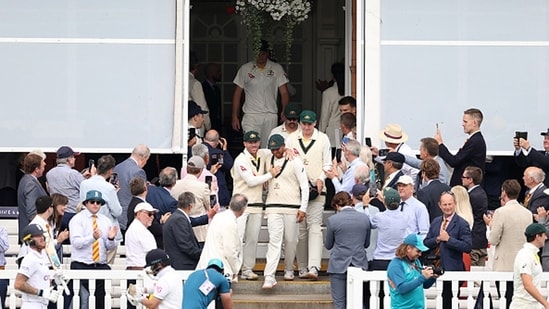 Usman Khawaja was confronted by a few MCC members.(Getty)