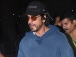Shah Rukh Khan gave his fans a pleasant surprise as he arrived at the Mumbai airport upon his arrival from Los Angeles amid news of his injury and a minor surgery. His fans were happy to find him hale and hearty. (Varinder Chawla)