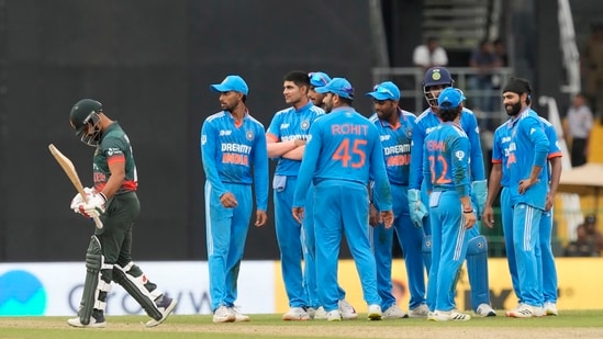 Shamim Hossain leaves after being dismissed as Indian players celebrate during Asia Cup(AP)