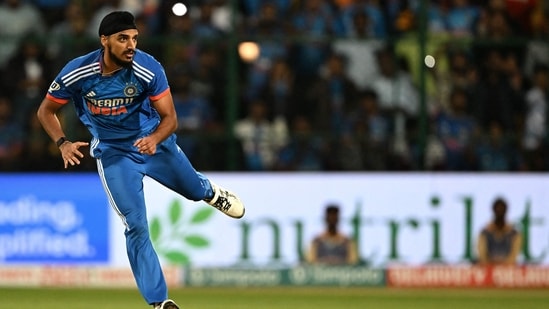 India's Arshdeep Singh bowls during the fifth and final T20I against Australia(AFP)