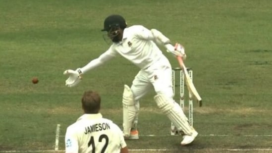 Mushfiqur Rahim was dismissed handling the ball against NZ(FanCode)