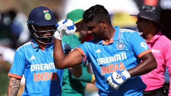 India defeated South Africa by 78 runs in their third ODI to clinch the three-match series 2-1, in Paarl on Thursday.(REUTERS)