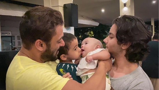 Salman and Nirvan cuddle with Arpita's kids Ahil and Aayat.