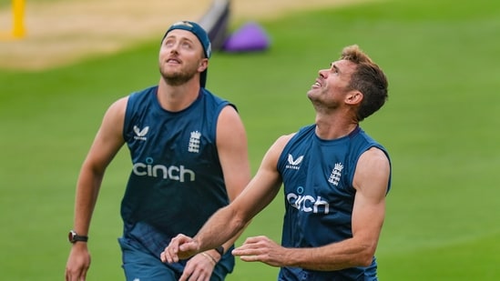 England's James Anderson and Ollie Robinson during a practice session(PTI)