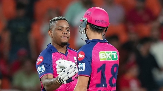 Rajasthan Royals batters Shimron Hetmyer and Trent Boult celebrate their victory over PBKS(PTI)