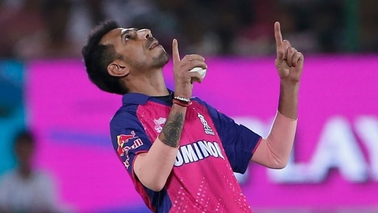 Rajasthan Royals' Yuzvendra Chahal celebrates the dismissal of Mumbai Indians' Mohammad Nabi(AP)