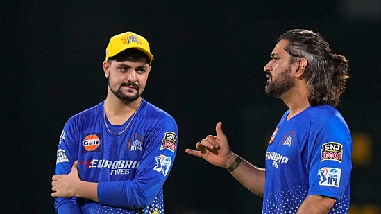 Chennai Super Kings' MS Dhoni and Sameer Rizvi during a practice session(PTI)