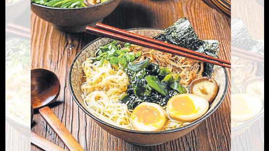 A good ramen bowl is flavourful, packed with toppings, and has chewy noodles. (SHUTTERSTOCK)